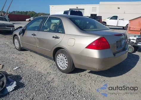 2006 Honda Accord 2.4 Vp from USA, damaged, VIN JHMCM56176C000324